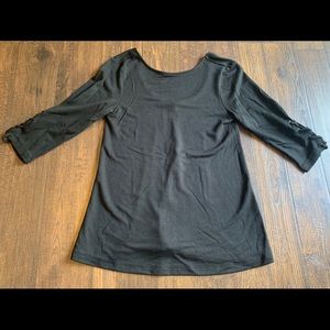 Lemon TART black scoop-neck 3/4 sleeve shirt